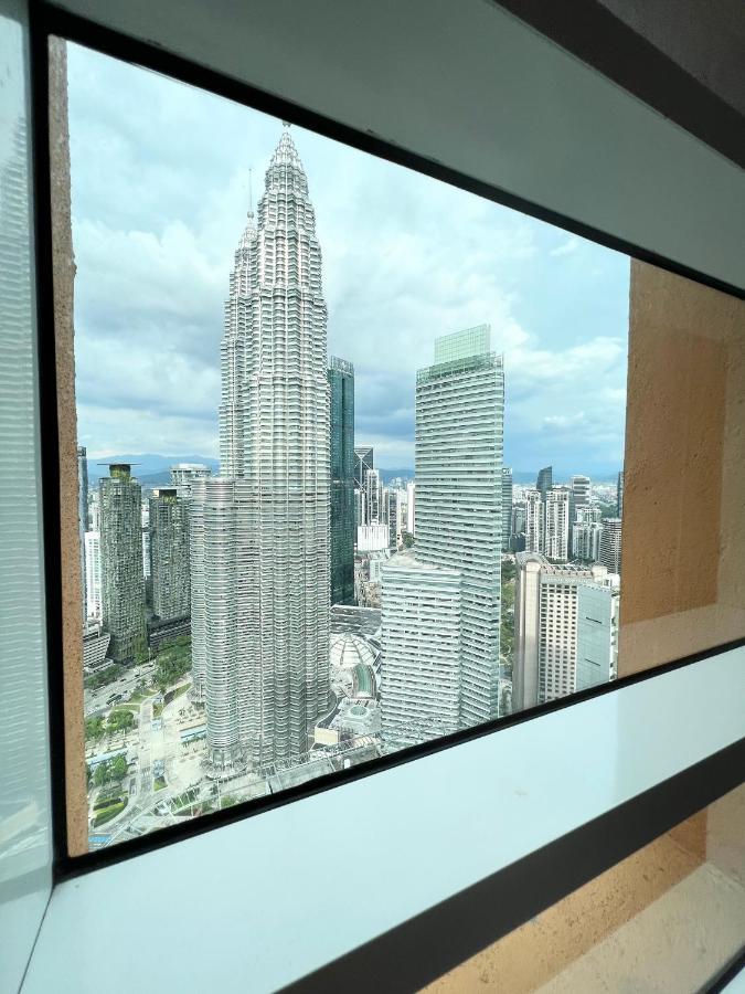 Sky Suites Klcc By Genesis Kuala Lumpur Exterior photo