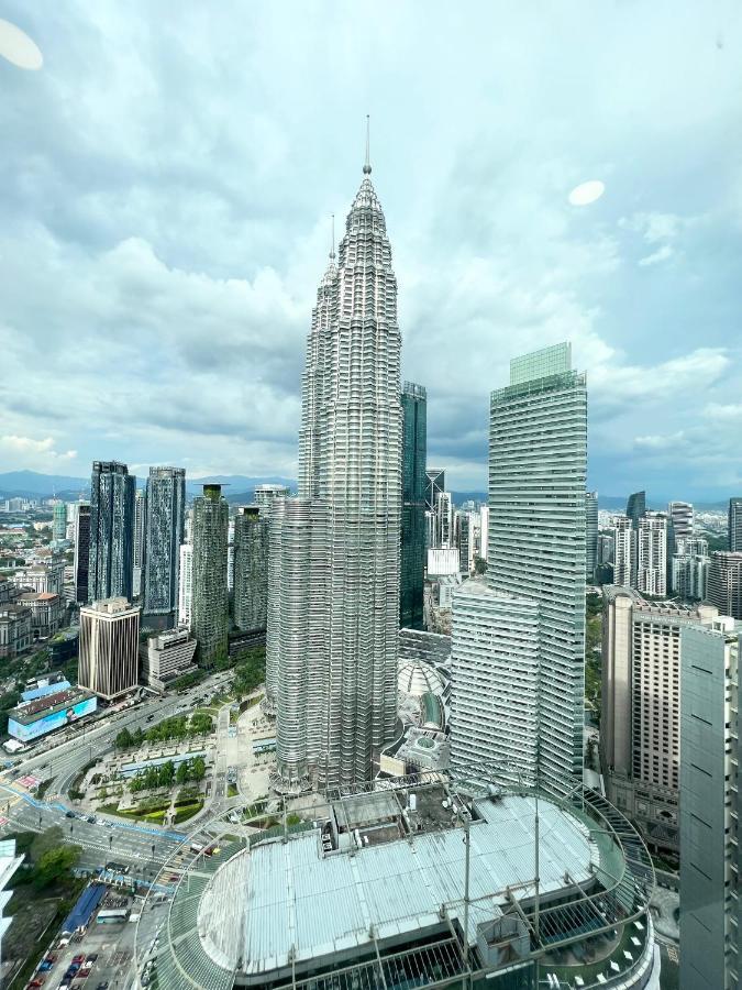 Sky Suites Klcc By Genesis Kuala Lumpur Exterior photo